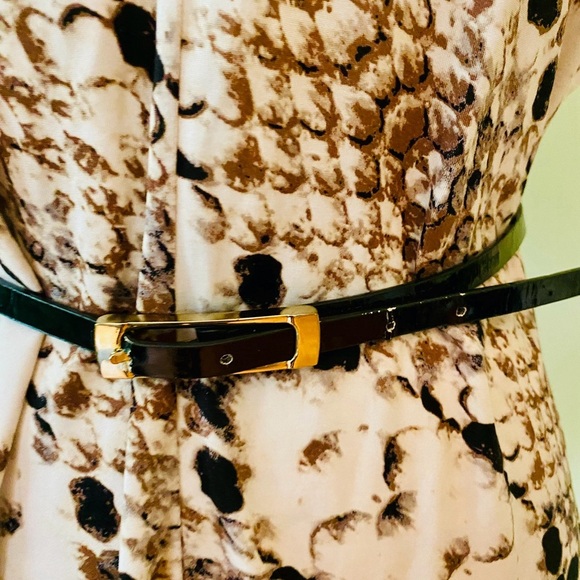 Stylish Women's Animal Print Belted Top Size Medium - Picture 4 of 8